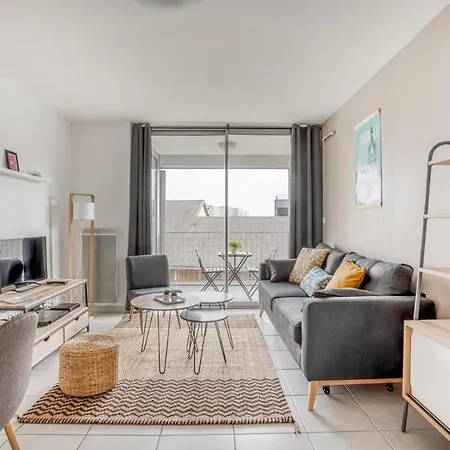 Apartment Le First By Cocoonr Nantes