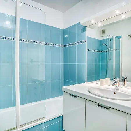 Le First By Cocoonr Apartment Nantes
