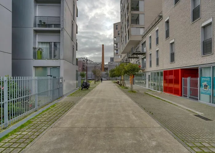 Le First By Cocoonr Apartament